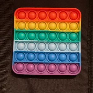 Square pop-it rainbow
